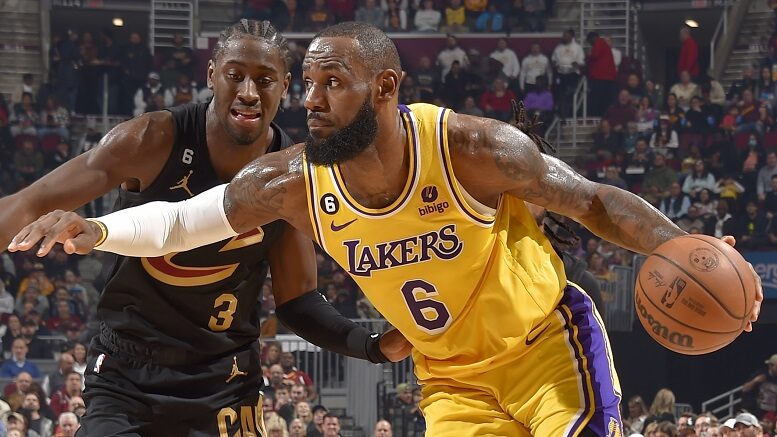 LeBron James, Anthony Davis Out For Lakers Vs. Raptors - Hoops Wire